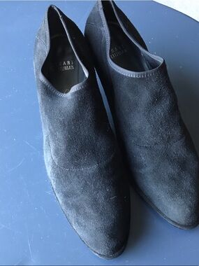 Stuart Weitzman Black Suede Chukka Boots for Men